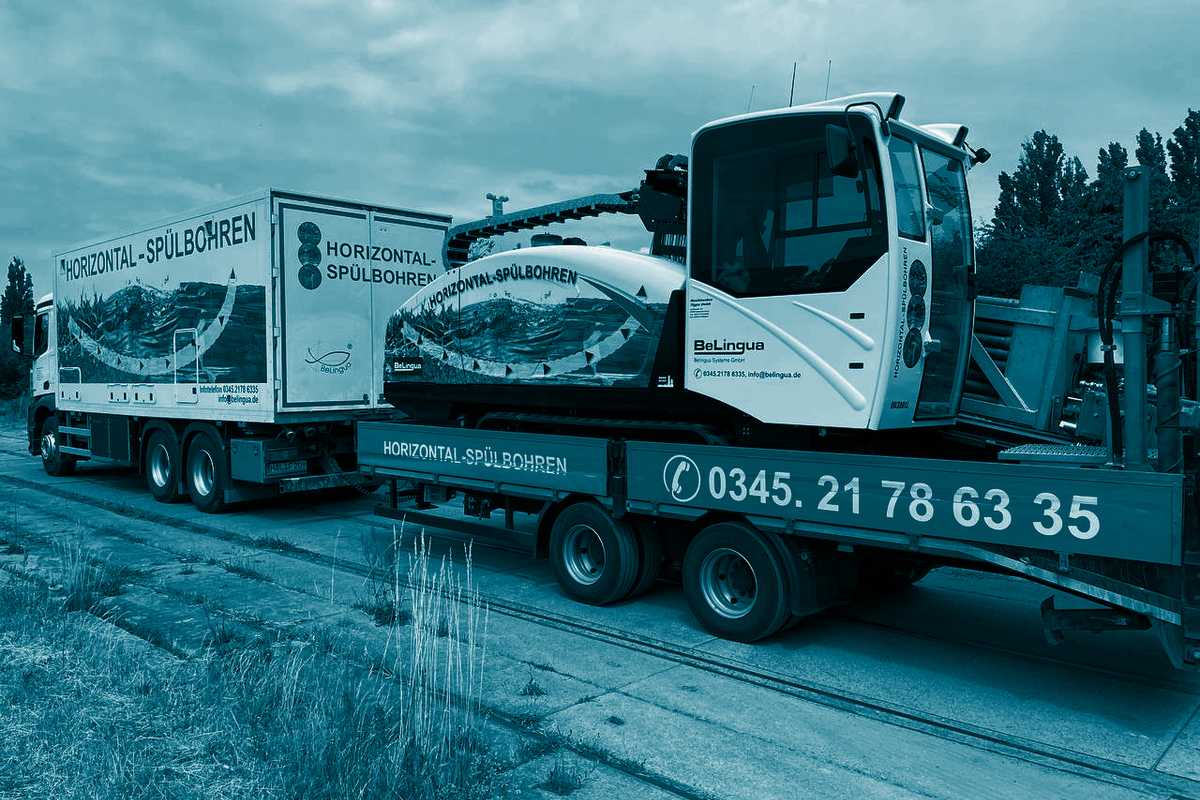 Baufahrzeuge Baufahrzeuge LKW mit Hänger